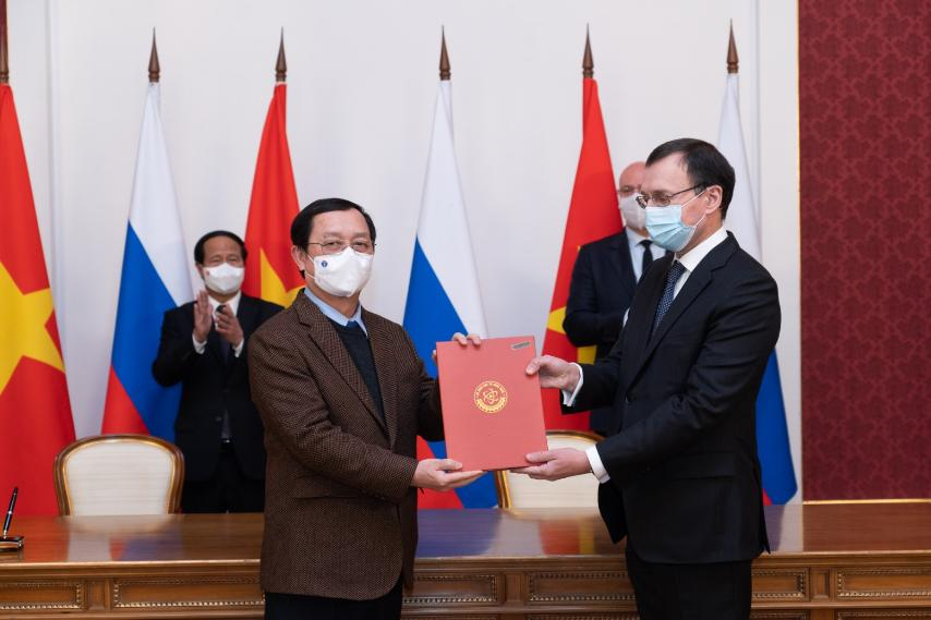 Việt Nam - Liên bang Nga tăng cường hợp tác về khoa học và công nghệ