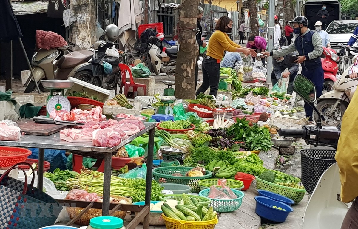 Hà Nội: Đảm bảo cân đối cung cầu hàng hóa dịp cuối năm và Tết Nguyên đán
